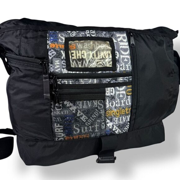 L.L. Bean Messenger Shoulder Flap Crossbody Bag Graffiti Skateboard Surfer Surf - Picture 8 of 16